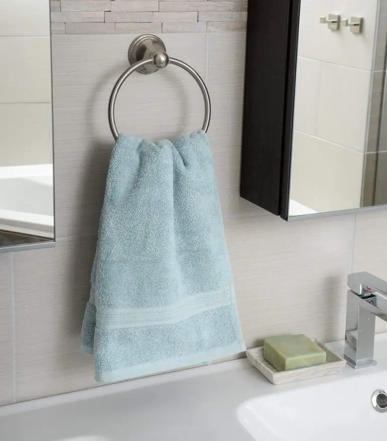 Top 10 Best Towel Racks in 2020