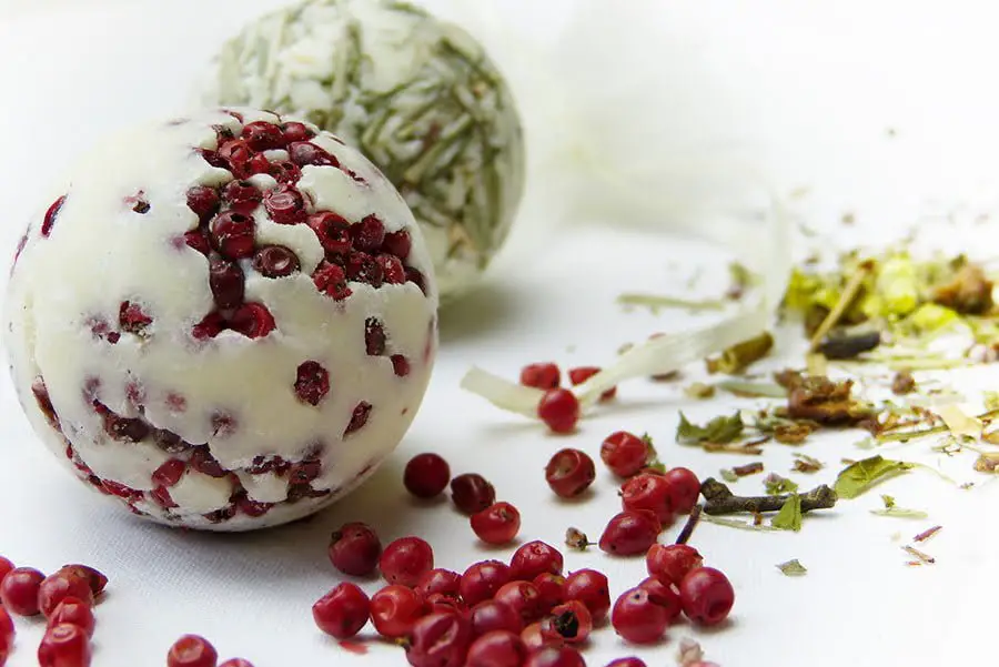 20 Fragrant Bath Bomb Scent Ideas You’ll Love to Try