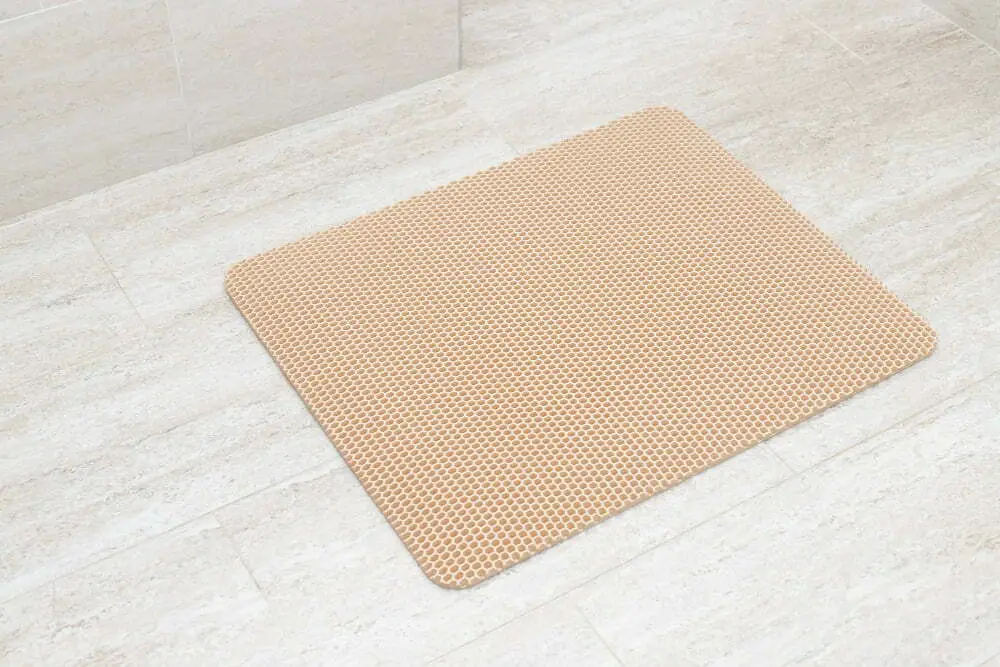 Rubber Bathroom Mats for Safety and Comfort