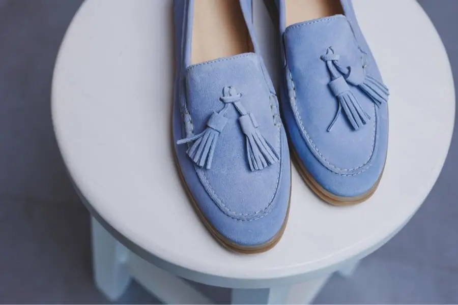 blue flat shoes