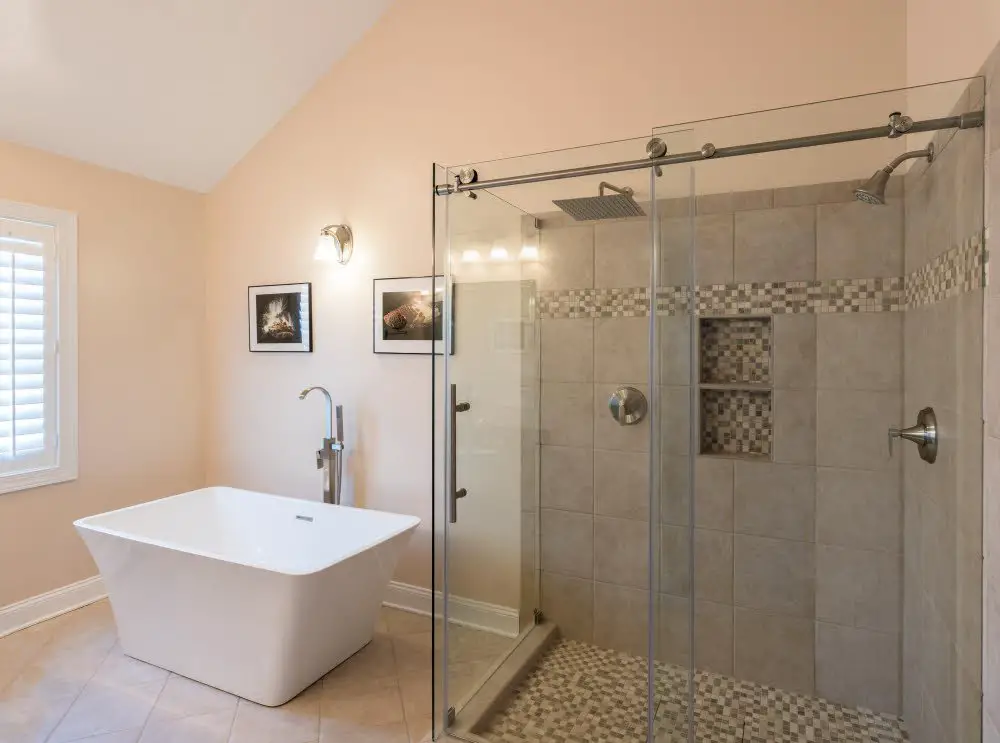 Large Spacious Shower
