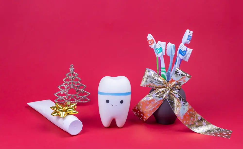 Xmas-themed Toothbrush Holder