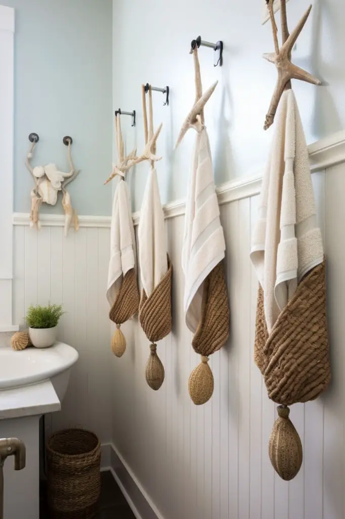 nautical themed seashell hooks