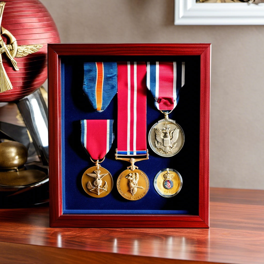 military medalframe display