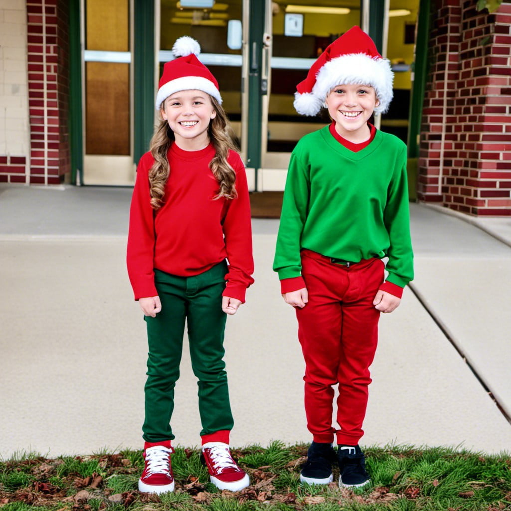 red and green clothes day